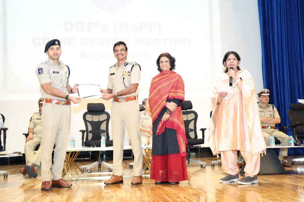 క్రైమ్ పారామీటర్ల అమలులో నల్లగొండ జిల్లా పోలీస్ ఉత్తమ ప్రతిభ* ..